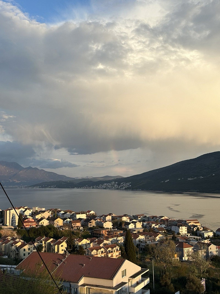 51 m² 1-Bedroom Apartment with Panoramic Sea View in Herceg Novi